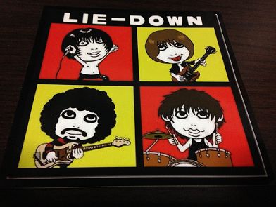 LIE-DOWN（ライダウン）ステッカー